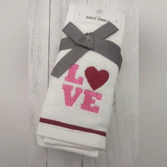 Martha Stewart Hand Bath Towels Love Heart Wedding Shower - Picture 1 of 6